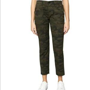 Sanctuary Mother Nature Camo Green Cargo Utility Pants Raw Hem Size 27